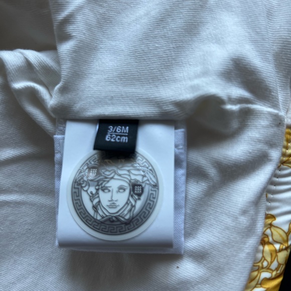 Versace Barocco Baby Fleece Hoodie Set - 3-6mos - Picture 5 of 7